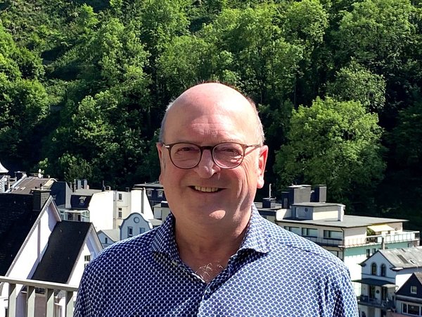 Ab dem 1. Juli übernimmt Gerd Kemmerling die Ausfgabe der Ombudsperson. Seine Aufgabe ist es Streitigkeiten zwischen Dienstleistern, Nutzerinnen und Nutzern von Pflege- und Betreuungsangeboten sowie in Werkstätten für behinderte Menschen zu vermitteln. Foto: Märkischer Kreis