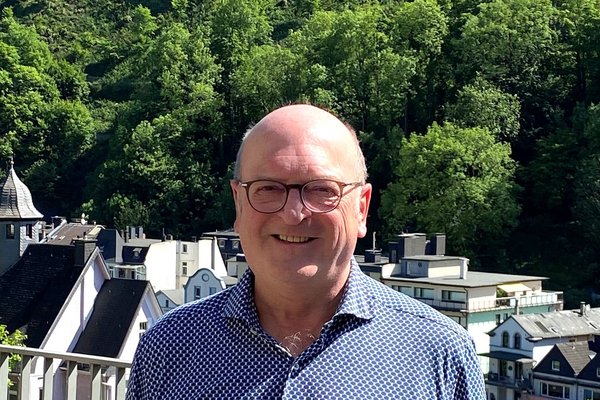 Ab dem 1. Juli übernimmt Gerd Kemmerling die Ausfgabe der Ombudsperson. Seine Aufgabe ist es Streitigkeiten zwischen Dienstleistern, Nutzerinnen und Nutzern von Pflege- und Betreuungsangeboten sowie in Werkstätten für behinderte Menschen zu vermitteln. Foto: Märkischer Kreis