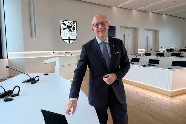 Stark für die Region: Landrat Ralf Schwarzkopf ruft Unternehmen im Kreis dazu auf, an der Umfrage zum Energiebedarf teilzunehmen. Foto: Katharina Buschmann / Märkischer Kreis