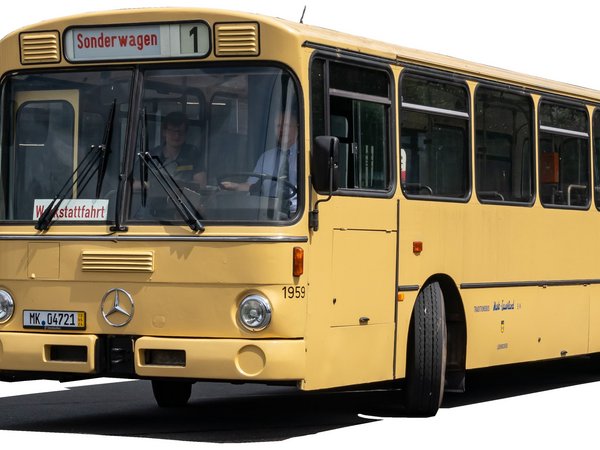 Zu einem erlebnisreichen Ausflug in einem historischen Oldtimerbus laden der Heimatbund Märkischer Kreis und der Verein Traditionsbus Mark-Sauerland am 1. September ein. Foto: TMS
