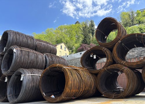 Insgesamt verarbeitet Klincke mehr als 110 Werkstoffnummern, darunter Drähte mit Durchmessern zwischen 0,50 mm und 50 mm. Foto: Alexander Bange / Märkischer Kreis