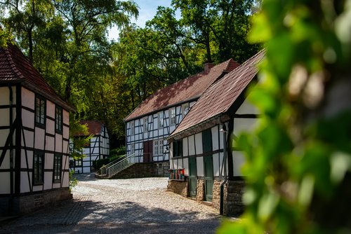 Die Historische Fabrikenanlage Maste-Barendorf ist ein Kulturdenkmal in Iserlohn. Foto: Klein und Neumann