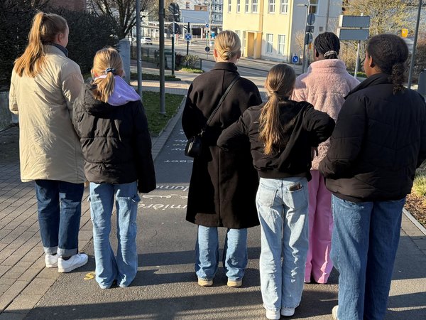 Um Selbstsicherheit, Selbstbehauptung und Selbstbewusstsein geht es bei einem Wochenend-seminar „Starke junge Frauen ab 16“ vom 9. bis 10. Mai in der Jugendbildungsstätte. Foto: Elena Rempel/Märkischer Kreis